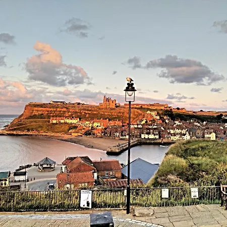 Harbour Side Holiday home Whitby